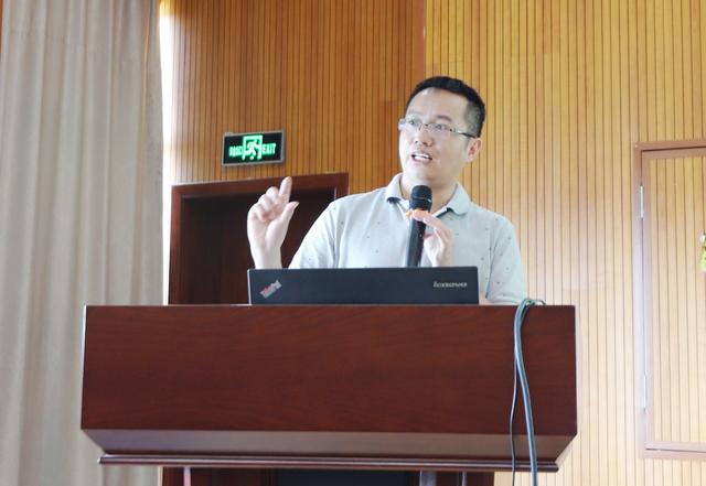 南昌市洪都中医院举办临床科研教学能力培训会