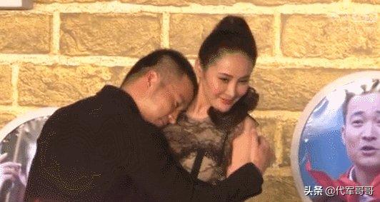 43岁喻恩泰被曝揩油多位女星，娶小10岁美女主播