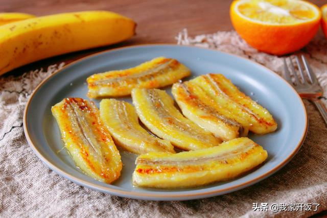 香蕉别拔丝了，换个吃法，一出锅就被抢光，香甜软滑，谁吃谁爱