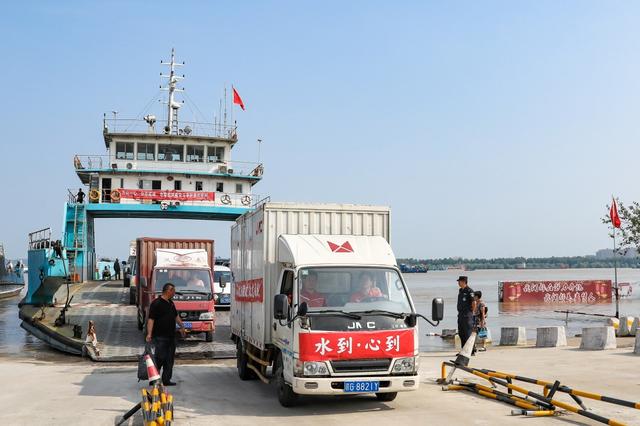 水到，心到！江西太古可口可乐紧急支援饮用水弛援九江洪灾区