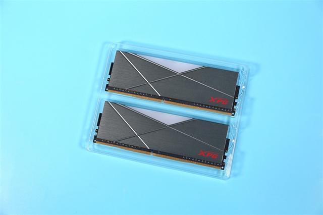 特挑海力士C-DIE颗粒！XPG龙耀D50 3600MHz内存评测：稳超4500MHz