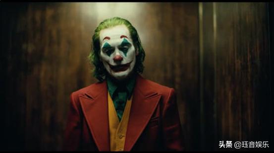善与恶？正与邪？关于《小丑》中那些引人深思