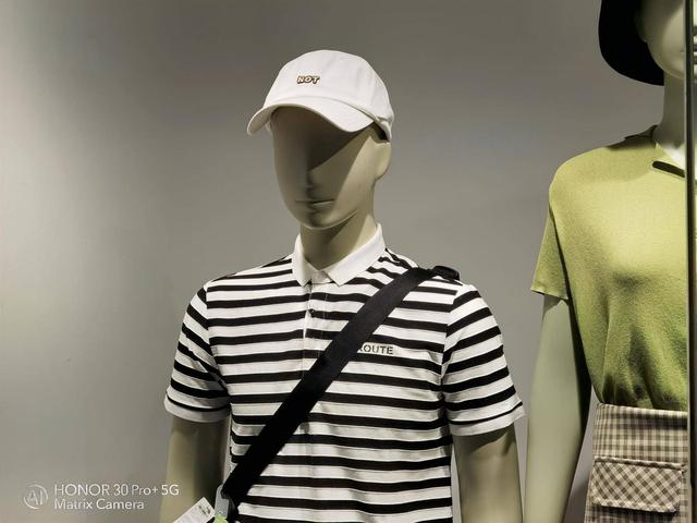 精彩不错过 功能很有料，荣耀30 Pro的AI精彩瞬间