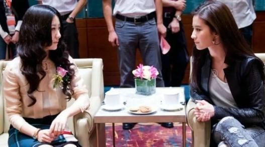 神奇朋友圈！玉漱公主再见神仙姐姐？刘亦菲白冰惊喜同框