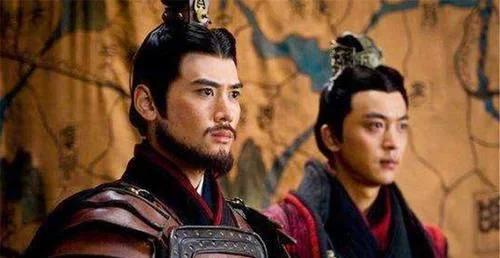 皇帝错睡嫔妃后生下一子，其子孙成千古一帝，