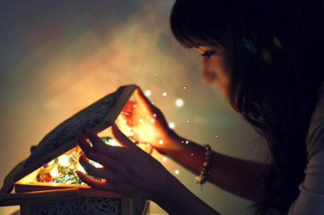 “破盒子”？潘多拉的魔盒的历史