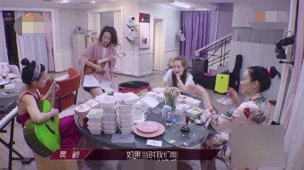 要复婚？白冰被前夫重新关注，节目中痛哭有人