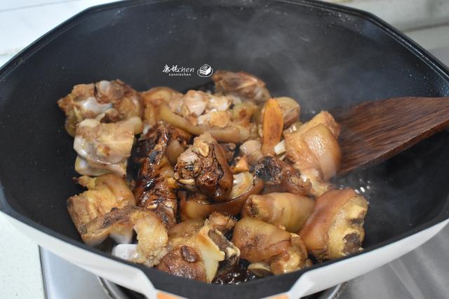 大热天，猪蹄和它才是绝配，酸甜开胃不油腻，富含胶原蛋白，好吃