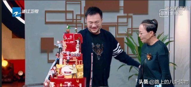 正式宣布不再出演小品后，王牌节目组给宋丹丹送的退休礼物太用心