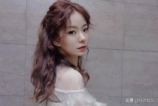 一手好牌打得稀碎，陈卓璇出道成问题？看看她