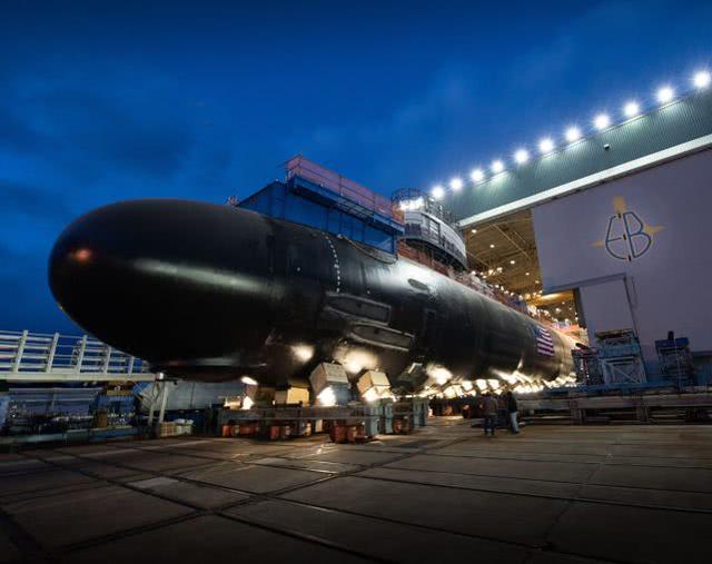 世界最先进核潜艇悄悄服役，战斗力升级，俄罗斯海军也比不起