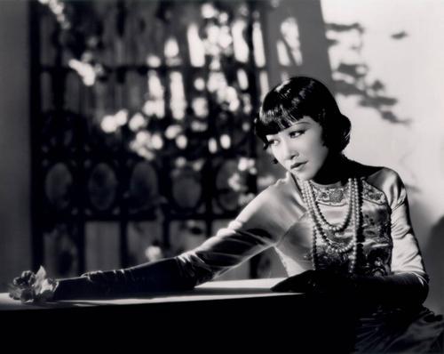 第一位美籍华人好莱坞影星——黄柳霜