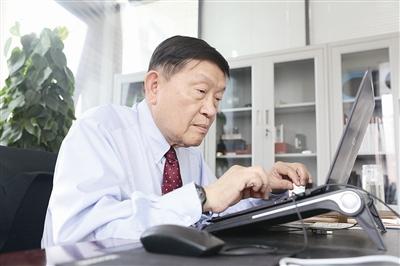 1.2億！華為芯片難題解決方案，中芯國際創始人：我們能追上