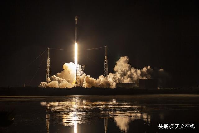 嘿，同学们！SpaceX和NASA想将你们的照片随龙飞船2号一同发射