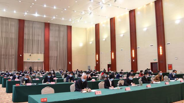 信阳扫黑除恶专项斗争按下“快进键”，今年重点围绕“八个方面”完善创新，着力推动实现“长效常治”