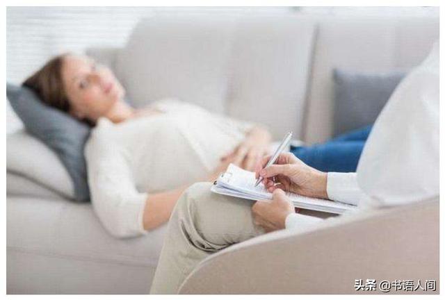 有了孩子后，我感觉自己要疯了：应对产后抑郁，要做好这4件事