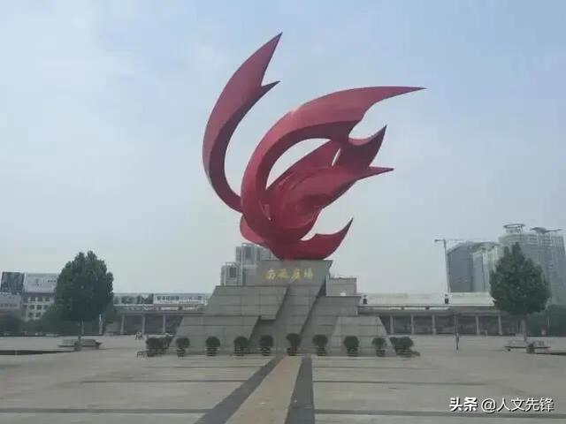 山西省11个城市的最大城市广场