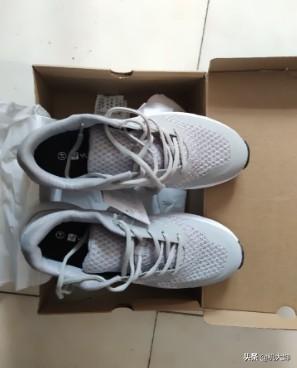 小米有品上架“裸奔”感跑鞋！147g，99元3000+好评
