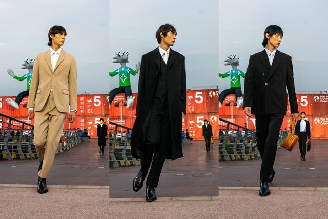 回应|吴亦凡回应背玩偶走秀太累 全程黑脸走秀网友宝宝心里苦