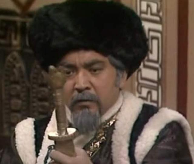 兄弟三人不同姓，各个曾是大帅哥，香港娱乐圈