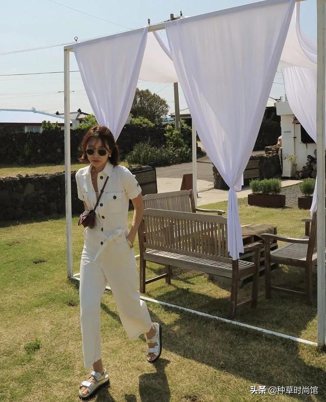 比“吊带”还撩的短上衣来了！男朋友都把持不