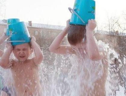 零下71度，唯独俄罗斯人却这么玩？网友：毛子的