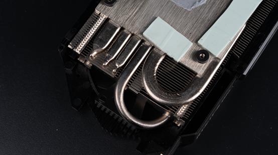 DLSS 2.0 ON/OFF对比，映众RTX2080 SUPER冰龙体验分享