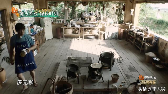 《向往4》无聊当有趣？何炅复制岳云鹏游戏，黄