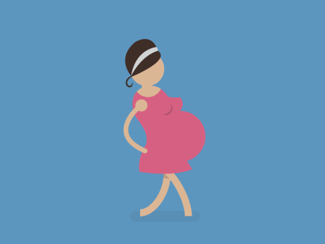 一孕妇走路时孩子突然"掉"下来！为什么生孩子这么轻松？原因却不简单