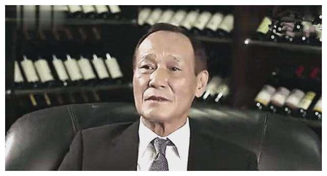 30年前，帮刘嘉玲摆平"绑架案"，夺回照片的陈慧敏是什么来头