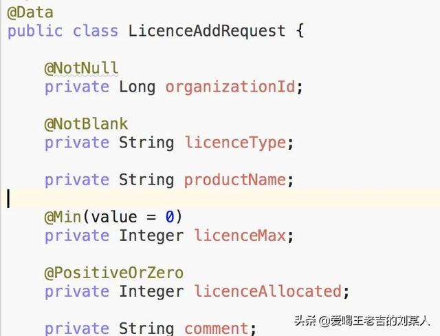 你这代码写得真丑，满屏的try-catch，全局异常处理不会吗？