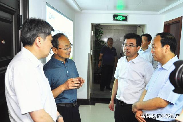 转型升级蹚新路砥砺前行促发展