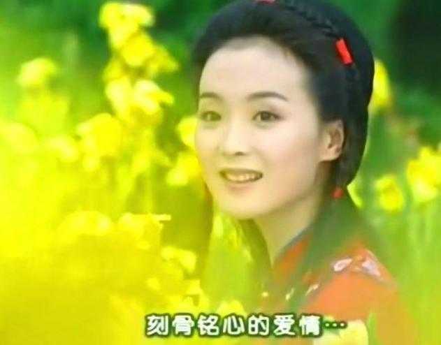 挤掉原配、生下两儿子，以为坐正的她原来还一直活在斗小三的路上