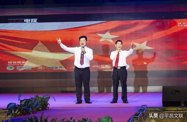 【新时代文明实践】金沙棋牌技巧县举办庆祝中国共产党成立99周年文艺晚会