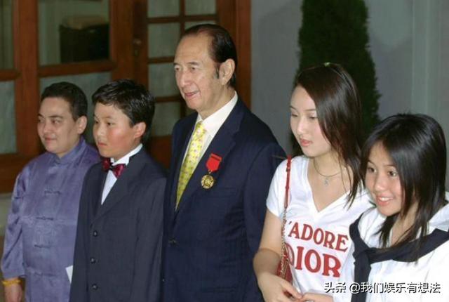 赌王神秘第六子揭秘：被传是电脑人才，备受何超琼重视