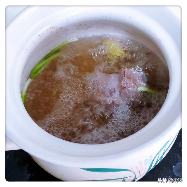 4��С���Ѷ��ܳԵİ���ţ�⣬���������޺óԡ�������պ���䷽��