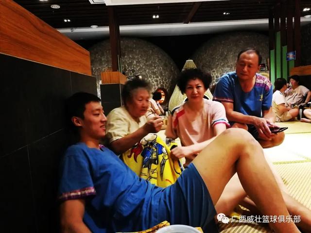 球员故事|广西威壮篮球俱乐部成年队全能队长李明皓