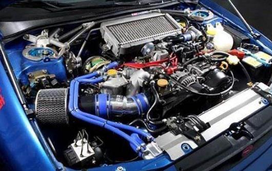 车子保养只会换机油？花钱多做这4种，爱车更好