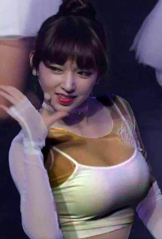 程潇才是真正的“发育过猛”吧？看她穿芭蕾舞