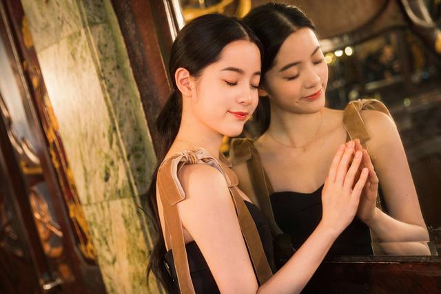 万千宠爱的天才少女：年轻可爱还不够，展示高