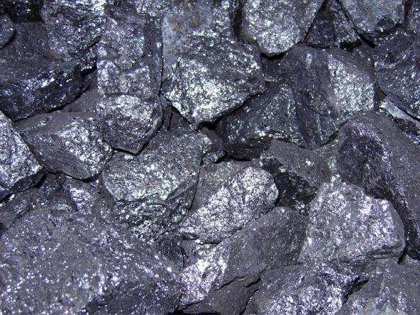 中国半导体错过两代发展，落后近七十年，第三