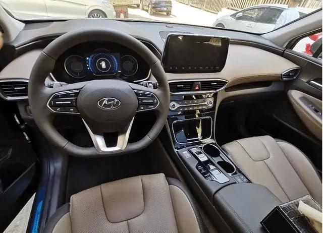 月销仅260台，现代胜达是真的卖不动了，若降价5万你接不接受？