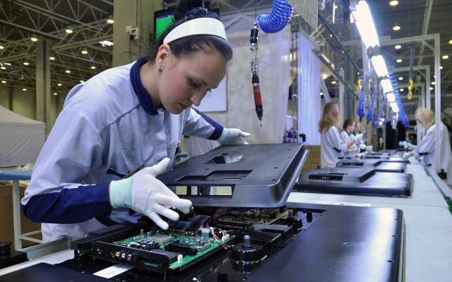 喜事连连！中国企业突破蒸镀机技术瓶颈，成功