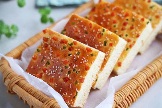 早餐别吃油条，赶紧试试这个，无油无水，葱香十足，吃一次就上瘾