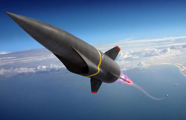 为了打压东方2大强国，特朗普下令研制超级导弹