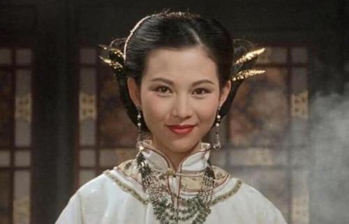 替母还债8000万，周星驰钦点“如烟”，46岁被老公宠成皇后