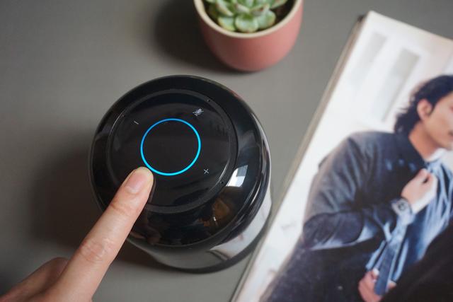 华为AI音箱2电池版：可无线移动的智能AI音箱