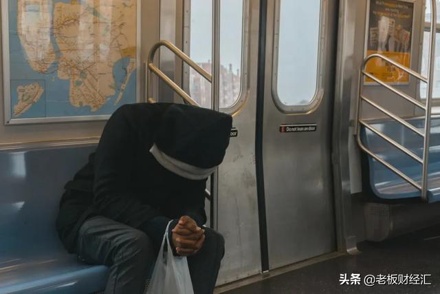 中国式宽容，非蠢即坏