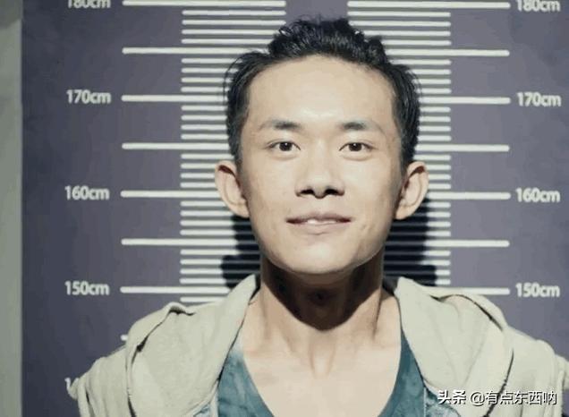 郭敬明身高不到160，易烊千玺和他同框，暴露19岁真实身高