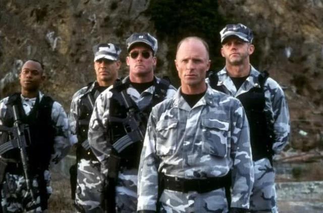 盘点十部黄暴电影，你看过三部以上我都服